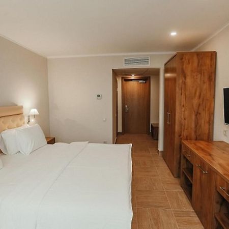 Amza Park Hotel Gagra Kültér fotó