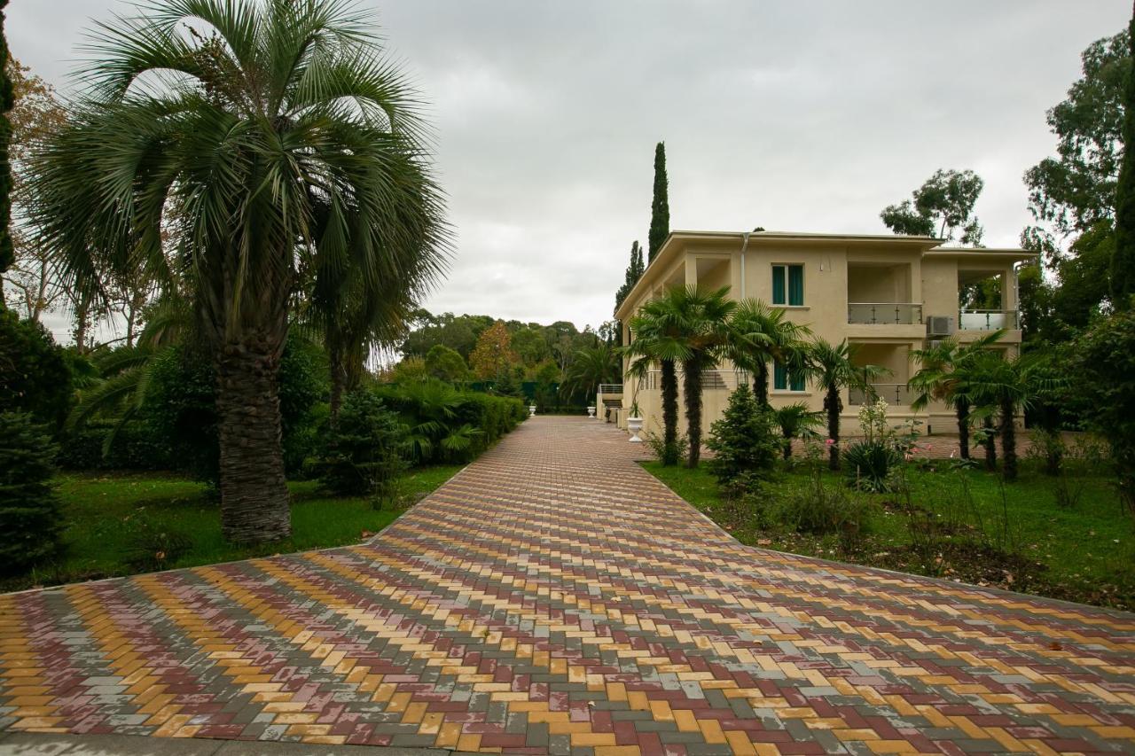 Amza Park Hotel Gagra Kültér fotó