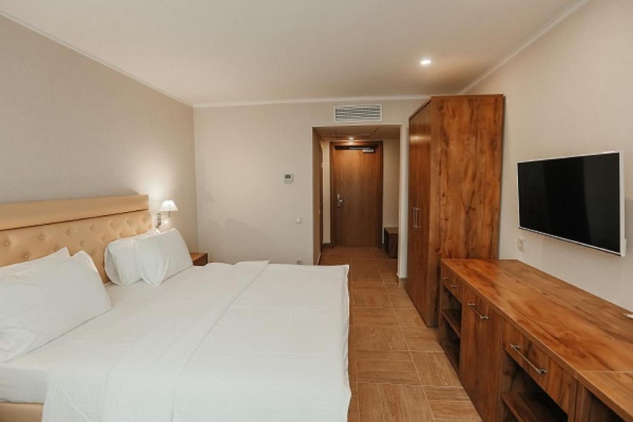 Amza Park Hotel Gagra Kültér fotó