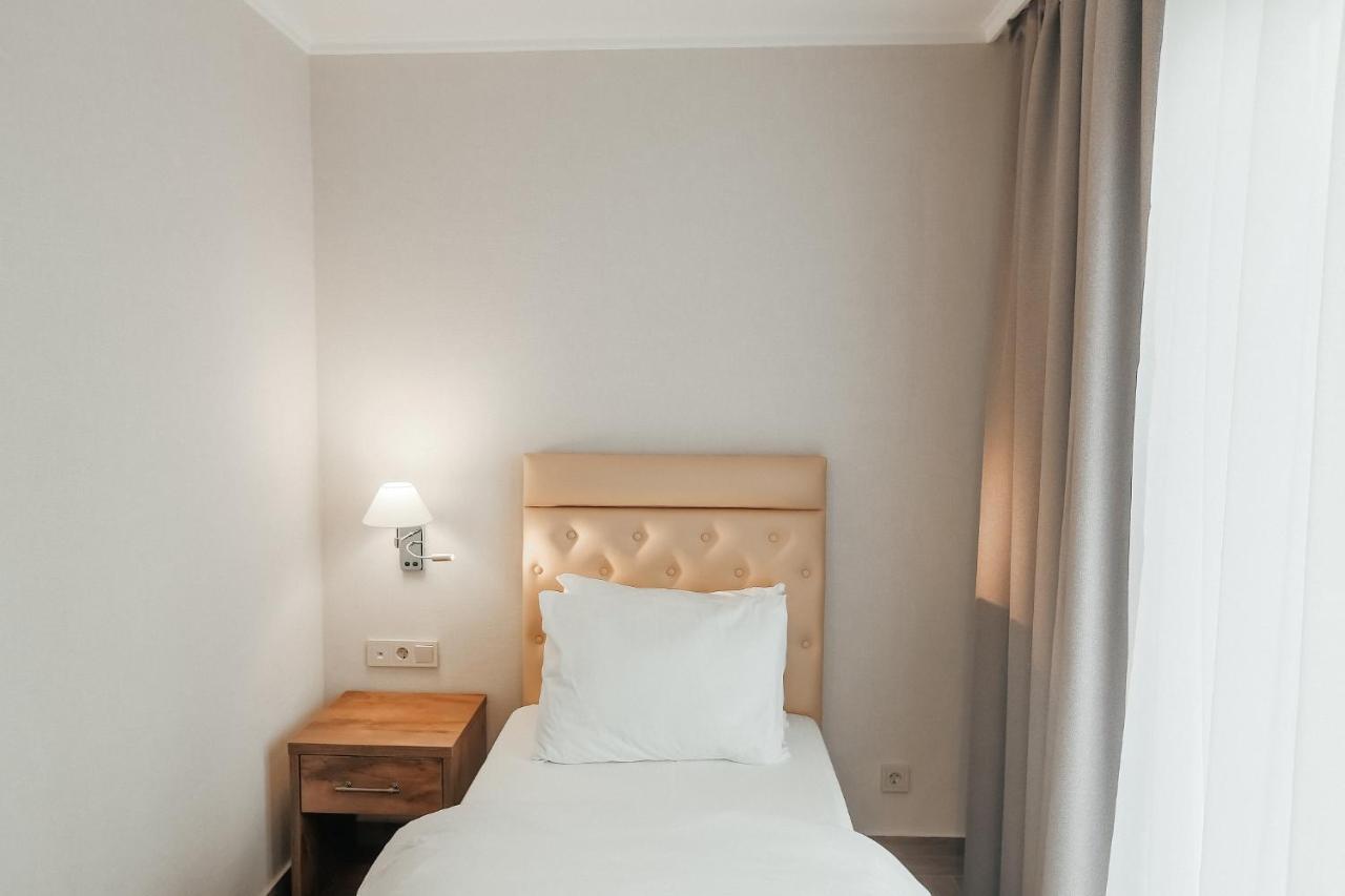 Amza Park Hotel Gagra Kültér fotó