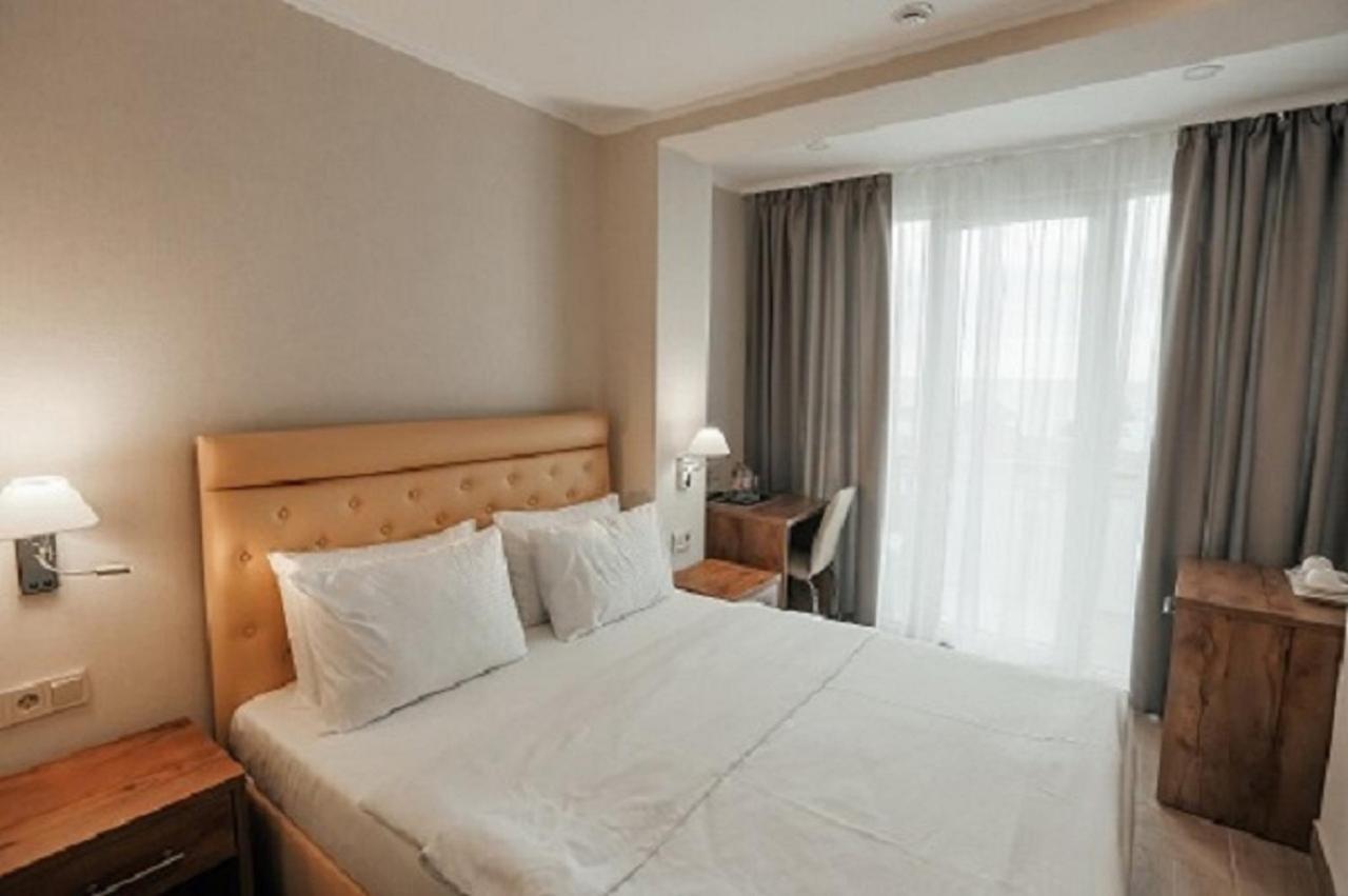 Amza Park Hotel Gagra Kültér fotó