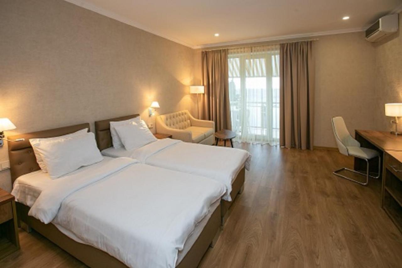 Amza Park Hotel Gagra Kültér fotó