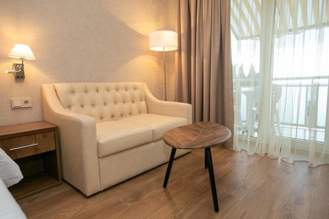 Amza Park Hotel Gagra Kültér fotó