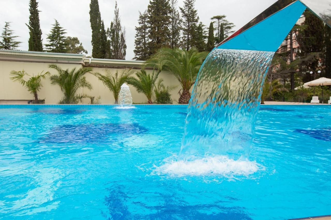 Amza Park Hotel Gagra Kültér fotó