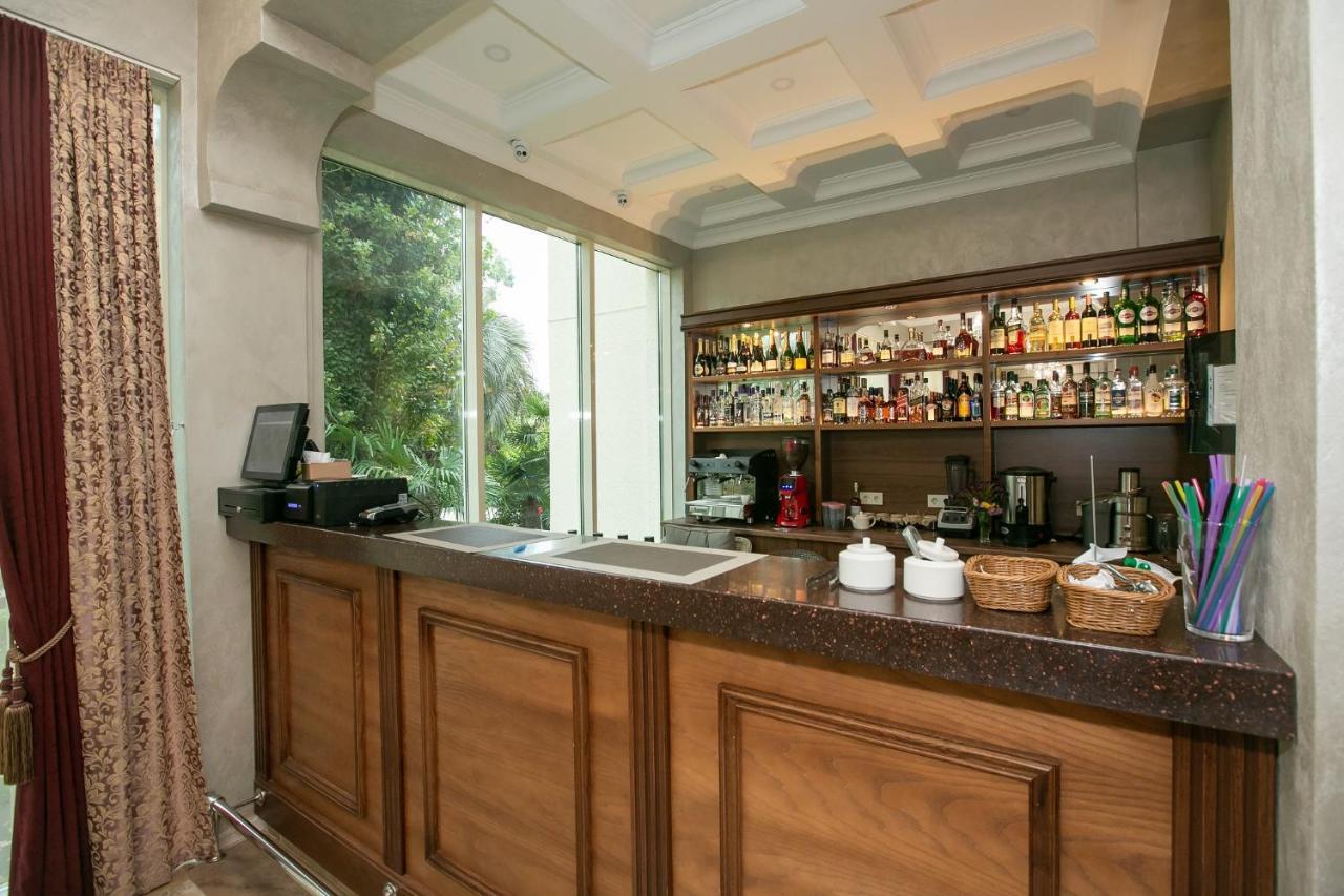Amza Park Hotel Gagra Kültér fotó