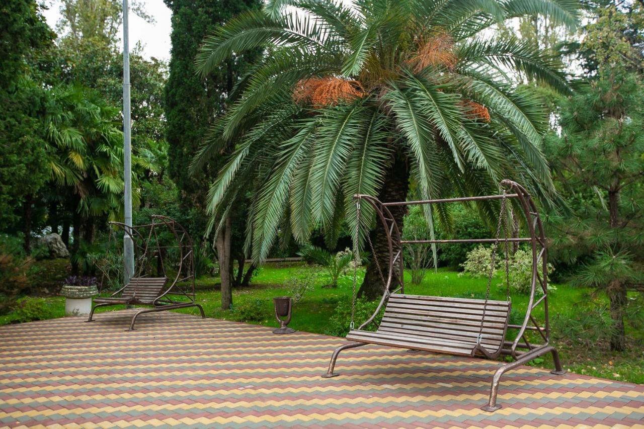 Amza Park Hotel Gagra Kültér fotó